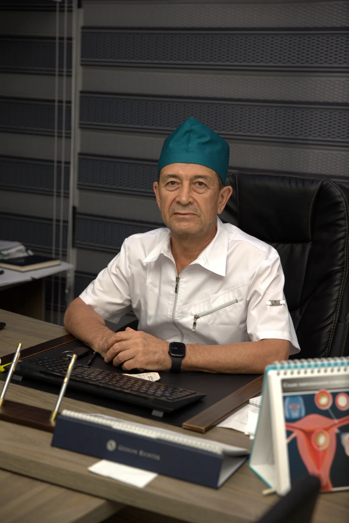 Doctor M IVF mutaxassisi portreti 3